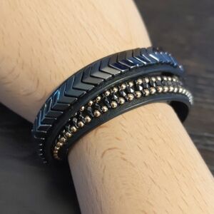 Stella Dot Black & Gold Wrap Bracelet